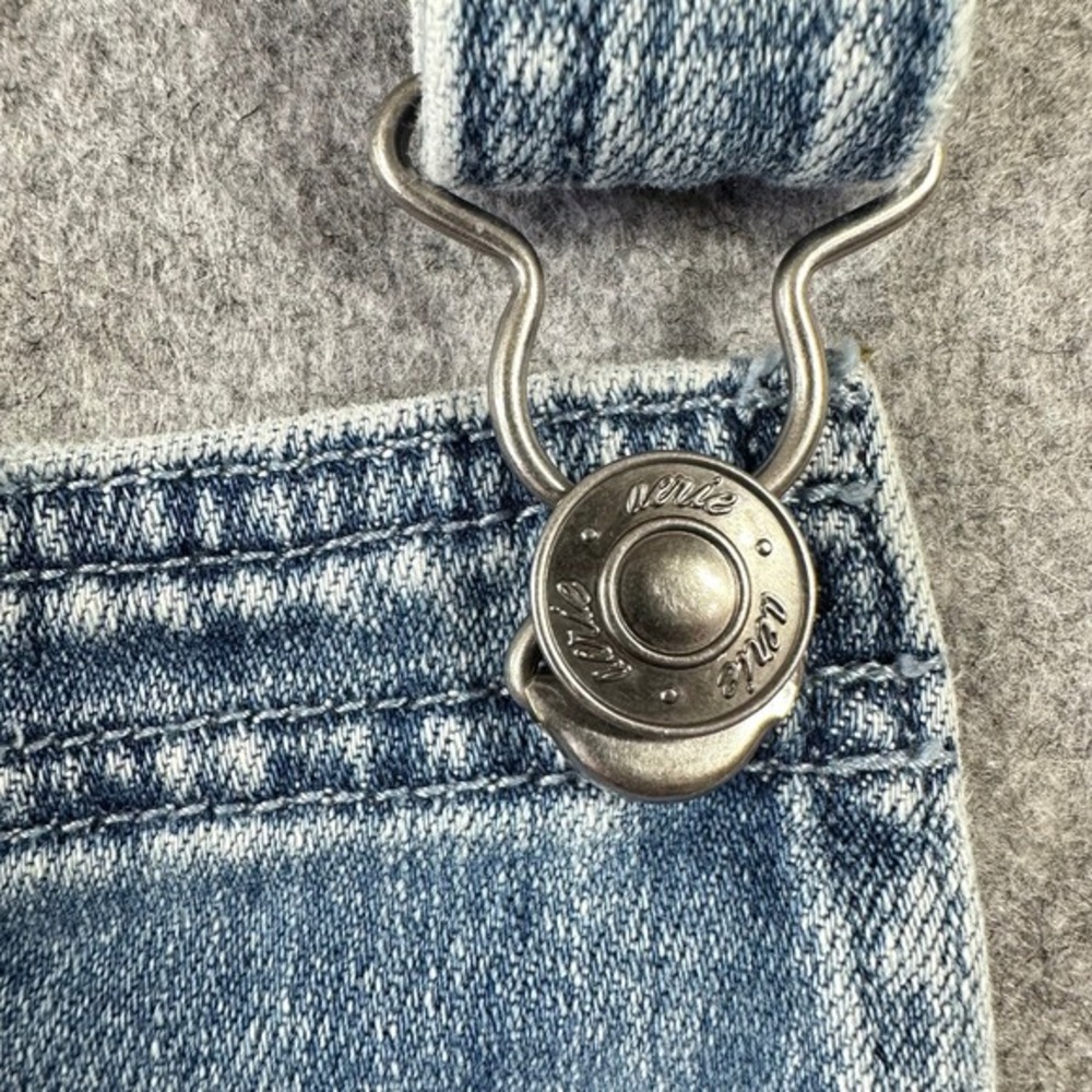 Aerie Size Small Denim Shortall Overalls Medium Wash Daisy Embroidery Summer - Picture 5 of 10